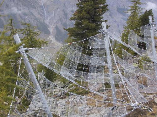 [Paravalanghe fermaneve protezione valanga]