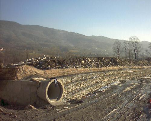 [Terra Armata con geogriglia ]