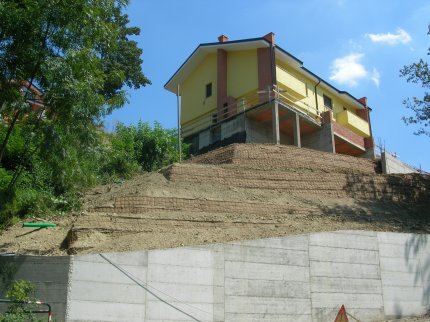 [terra rinforzata con geogriglie]