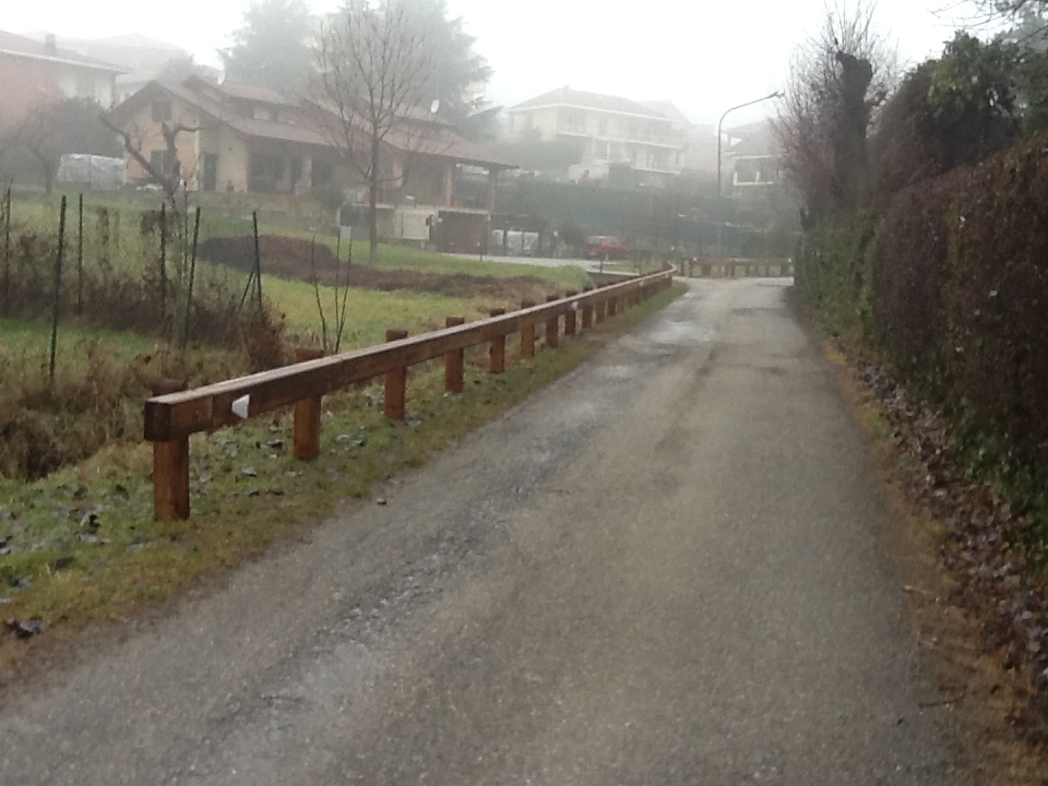 [barriere stradali in legno acciaio]